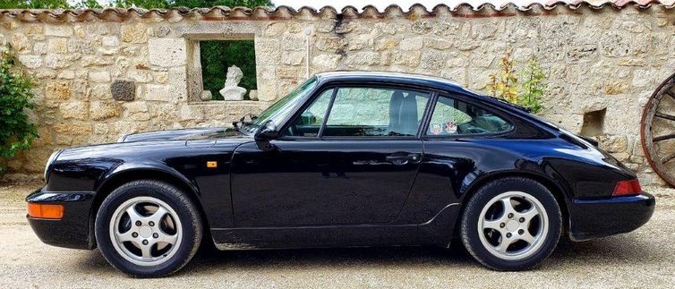 Left hand drive PORSCHE 911 964 CARRERA 4 FULL SERVICE HISTORY